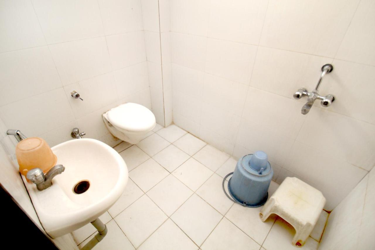 Hotel Gomatgiri Aurangābād Esterno foto