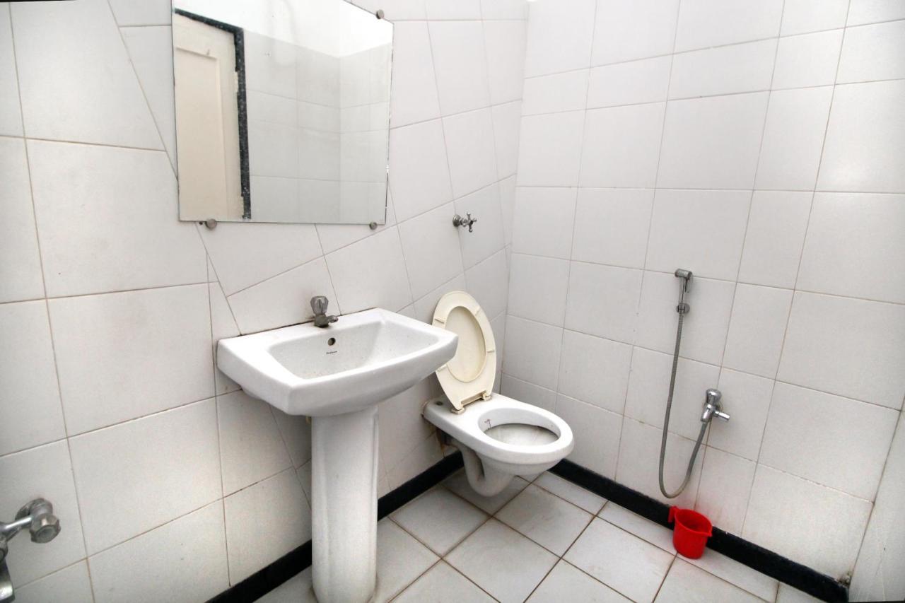 Hotel Gomatgiri Aurangābād Esterno foto